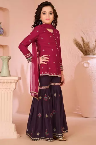 Pink embroidered cottonsilk straight  kids salwar suits
