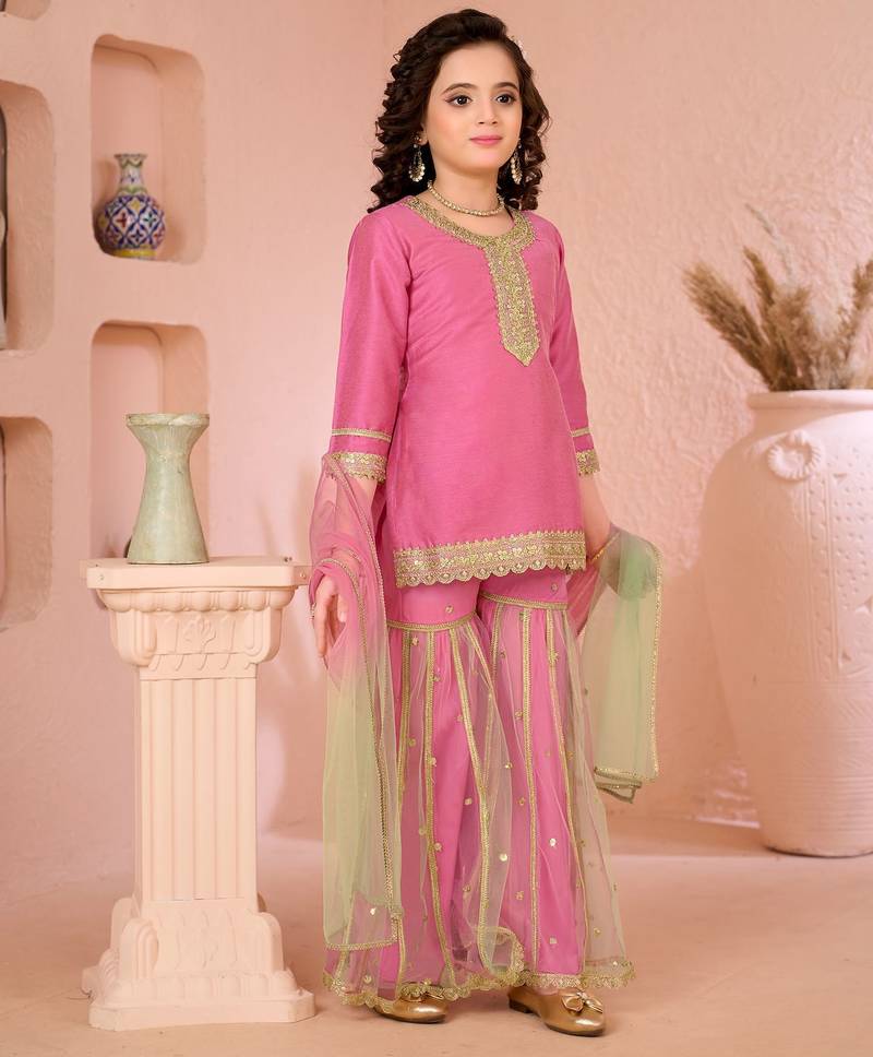 Pink embroidered cottonsilk straight  kids salwar suits