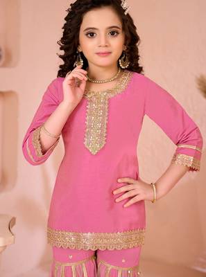 Pink embroidered cottonsilk straight  kids salwar suits 5
