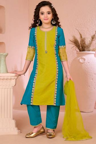 Yellow embroidered cottonsilk straight  kids salwar suits