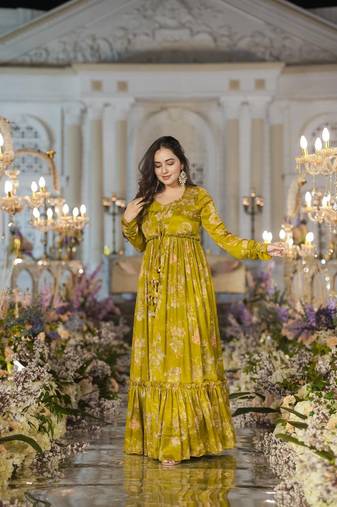 Digital print heavy chinon shrug sharara suit