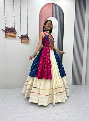 Rani Pink Bandhej Print Gamathi and Mirror Work Silk Blend Navratri Lahenga Choli 3