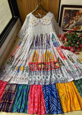 White Colourful Muslin Cotton Navratri Lehenga Choli With Dupatta 2