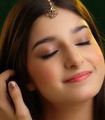 Grey stone floral maang tikka