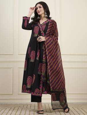 black cotton angrkha style kurta pant dupatta set 2