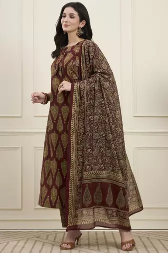 maroon cotton kalidaar style kurta pant dupatta set