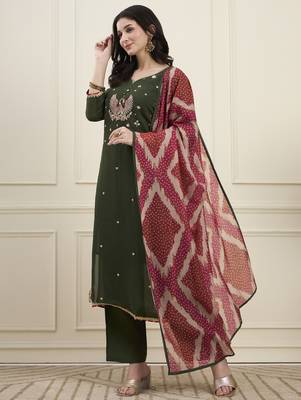 Yufta green mal chanderi lining kurta dupatta pant set 2