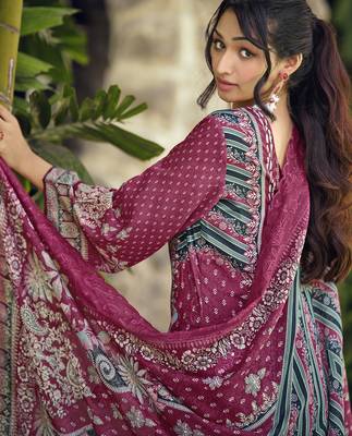  magenta lawn cotton digital printed dress material 3