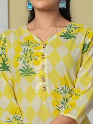 yellow cotton straight kurta pant dupatta set 4