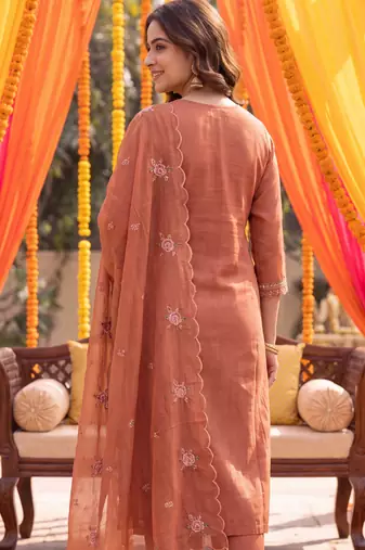 Yufta rust tissue lining kurta dupatta pant set