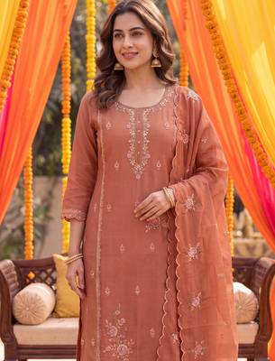 Yufta rust tissue lining kurta dupatta pant set 4