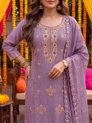 lavender tissue lining kurta dupatta pant set 4