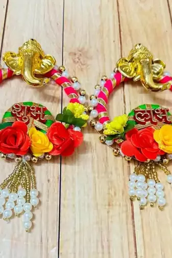 shubh labh ganesh decorative door hanging set with artificial roses pearl bead decoration (pack of 2)