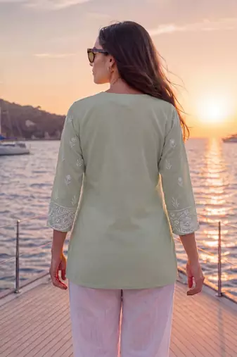  green cotton lucknowi top
