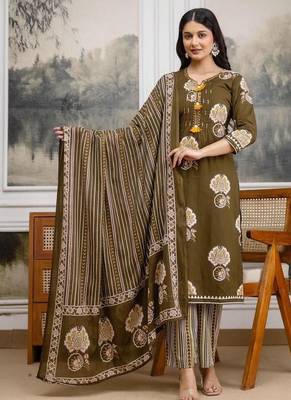 olive green pintex & hand work cotton straight kurta set 1