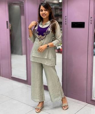 gray color embroidered wrok silk blend salwar suit 1