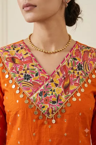 orange zari embroidered silk-blend striped dupatta salwar suit setorange mirror work kurta set