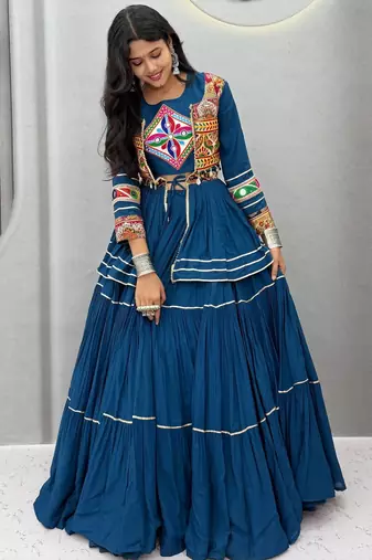 Teal Heavy gamthi work Cotton Navratri Lahenga Choli Koti