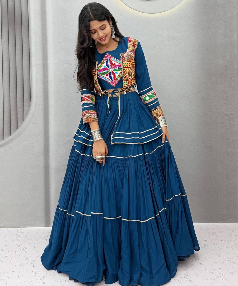 Teal Heavy gamthi work Cotton Navratri Lahenga Choli Koti