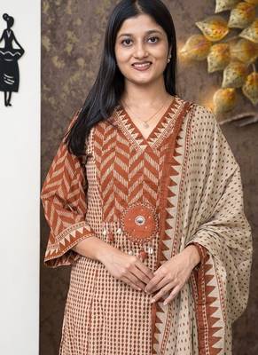 rust & beige block print cotton straight kurta set 4