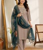 Women’s premium embroidered straight kurta set with pant & dupatta