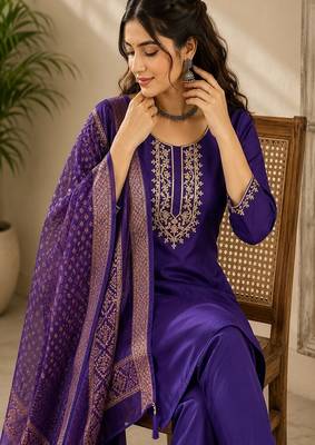 embroidered straight kurta set with pant & dupatta 3