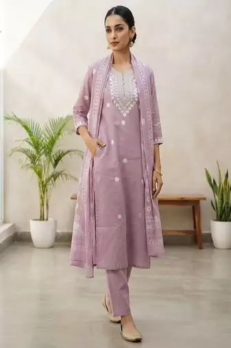 Women’s premium embroidered straight kurta set with pant & dupatta