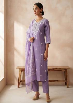 embroidered straight kurta set with pant & dupatta 3