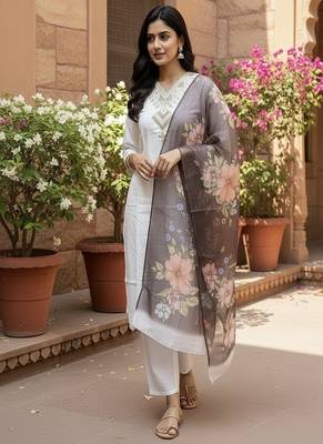 embroidered straight kurta set with pant & dupatta 3