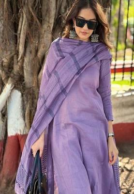 embroidered straight kurta set with pant & dupatta 4