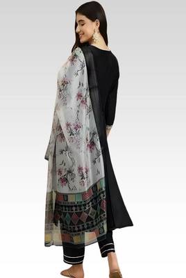 embroidered straight kurta set with pant & dupatta 2