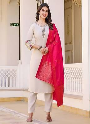 embroidered straight kurta set with pant & dupatta 4