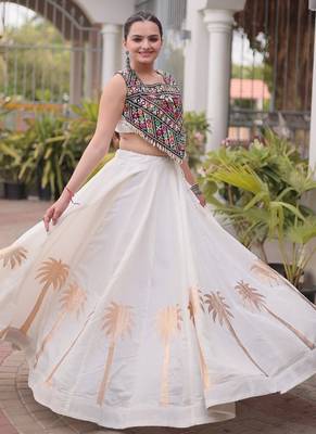Navratri Roman Lehenga Choli - Coconut Gota & Kutchi Gamthi Embroidery - free size 5