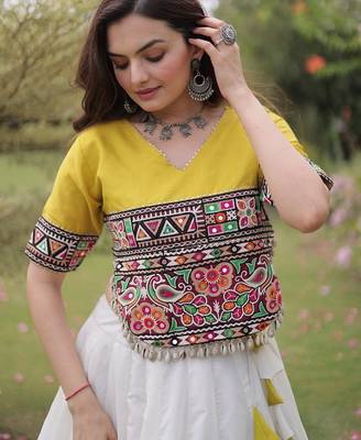 Navratri Roman Lehenga Choli - Lotus Gota Mirror Lace & Kutchi Gamthi Work - free size 4
