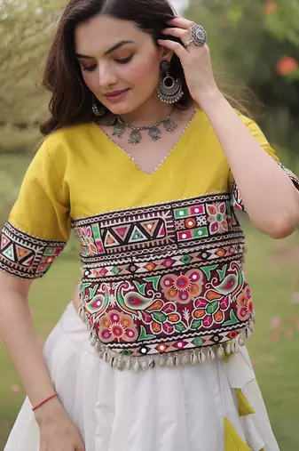 Navratri Roman Lehenga Choli - Lotus Gota Mirror Lace & Kutchi Gamthi Work - free size