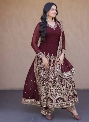 Women maroon heavy embroidered  anarkali suit set 2