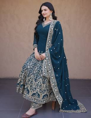 Women teal heavy embroidered  anarkali suit set 3