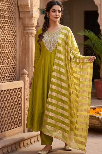 Green premium glass roman silk kurti pant dupatta set