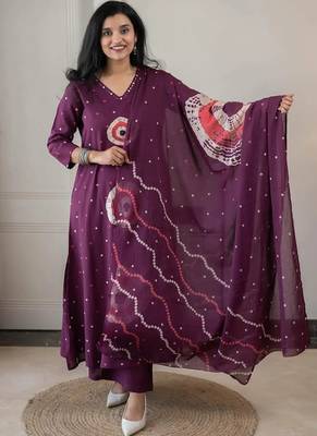 Purple jaipuri cotton(2side pocket) kurti pant dupatta set 1