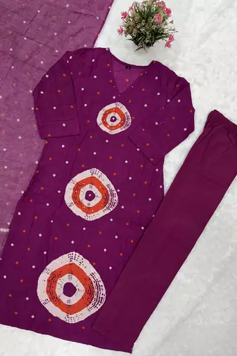 Purple jaipuri cotton(2side pocket) kurti pant dupatta set