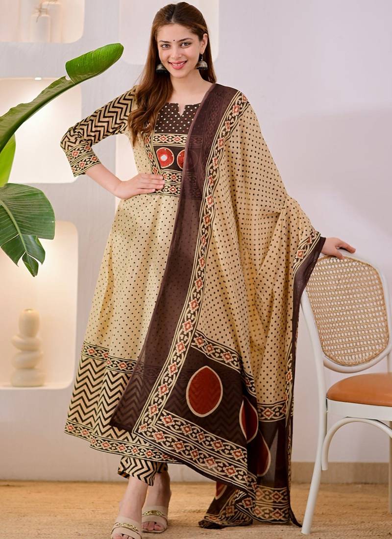 Cream jaipuri cotton kurti pant dupatta set