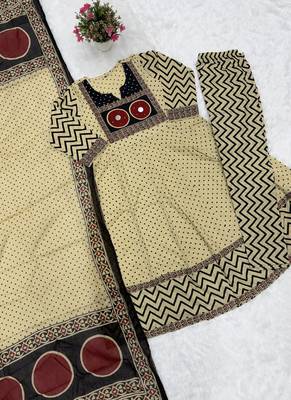 Cream jaipuri cotton kurti pant dupatta set 2