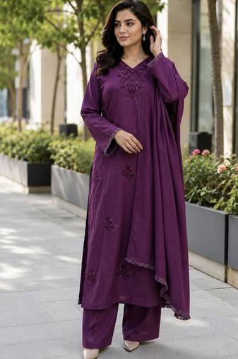 Purple heavy rayon cotton kurti pent dupatta set