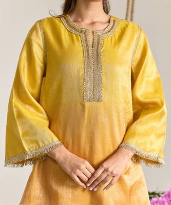 Yellow embroidered kota tissue kurta set 5