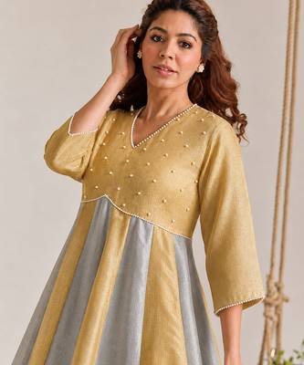 Golden silver embroidered kota tissue kurta set 2