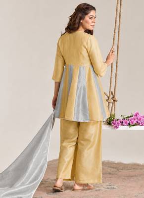Golden silver embroidered kota tissue kurta set 4