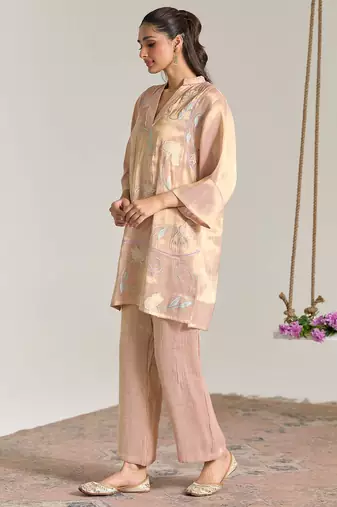 Blush pink embroidered tissue kurta set