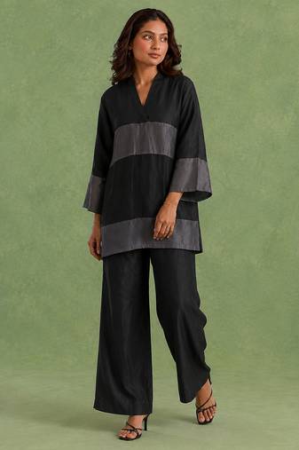 Black woven chanderi co ord set