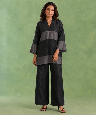 Black woven chanderi co ord set 4