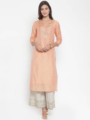 Women Peach-Coloured & Off-White Yoke Design Kurta with Palazzos 1